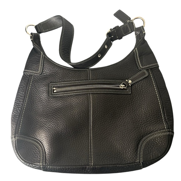 Coach Elegant Black Leather Shoulder Bag - Picture 2 of 13
